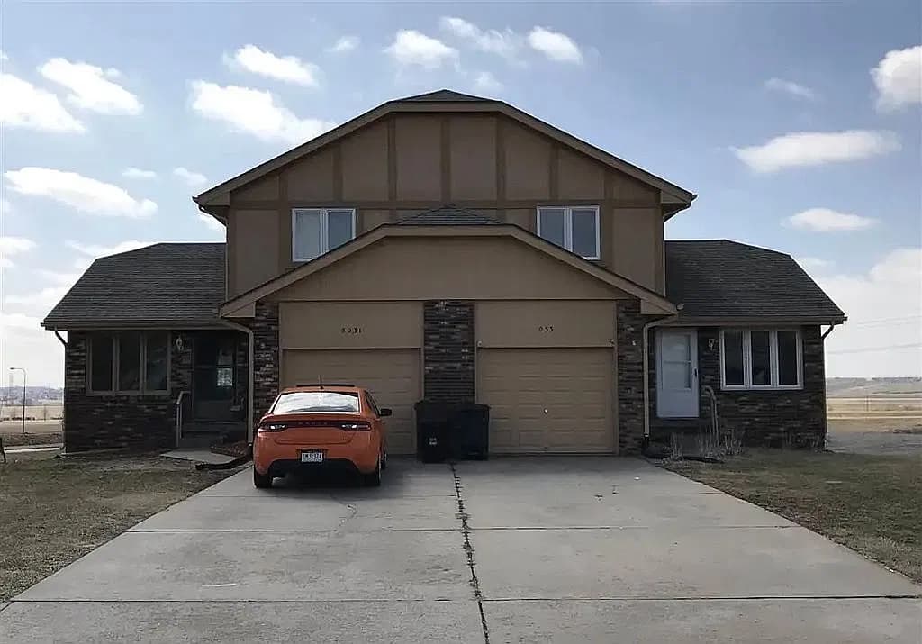 5031-5033 Copper Creek Rd #2 — exterior photo