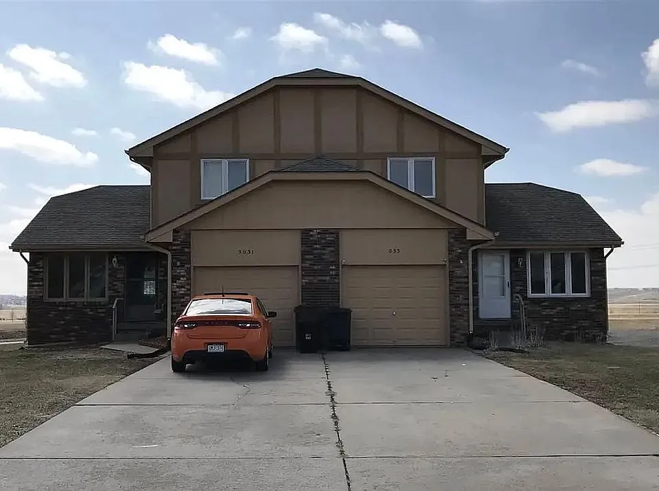 5031-5033 Copper Creek Rd #2 — exterior photo