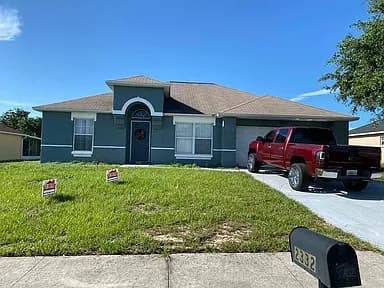 2332 Sunset Pointe Dr — exterior photo