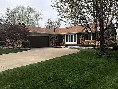 659 Woodstock Ln — exterior photo