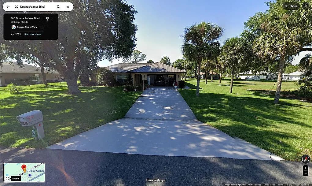 201 Duane Palmer Blvd — exterior photo