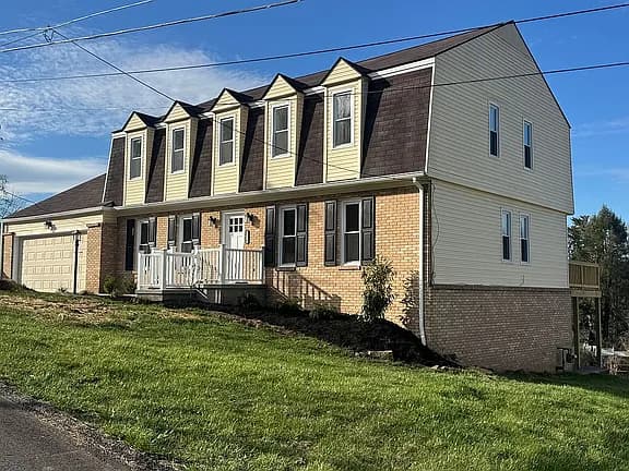 2154 Kennon Ln — exterior photo