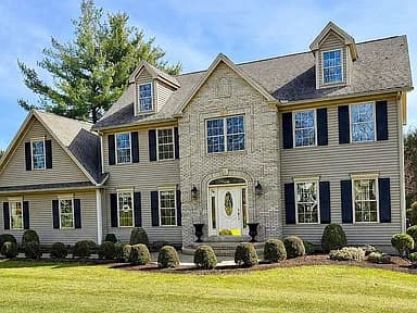 1318 Piper Rd — exterior photo