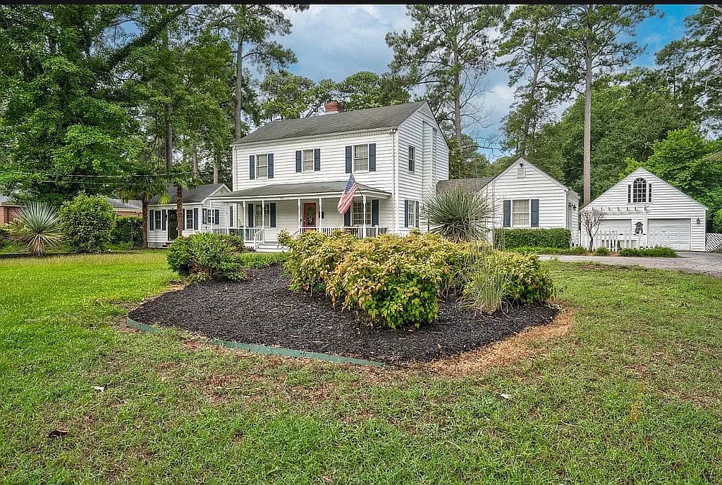 322 Piedmont Ave — exterior photo