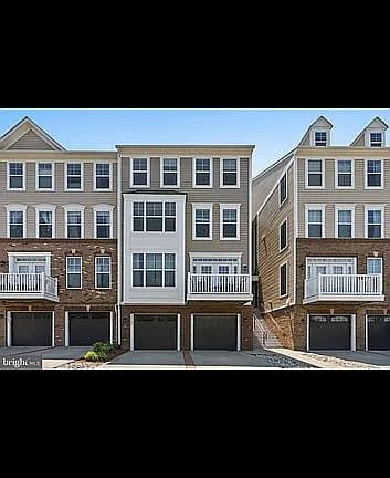 42189 Shorecrest Ter — exterior photo