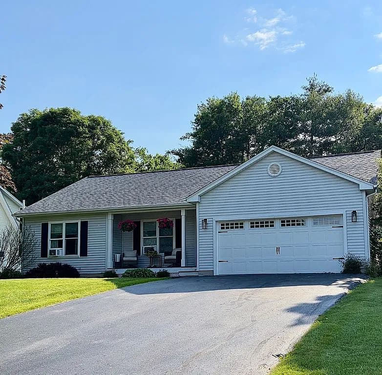 101 Allen Dr — exterior photo