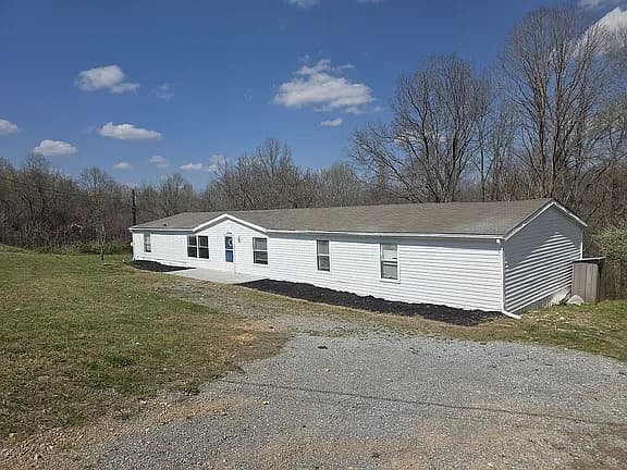 11274 Allen Dr — exterior photo