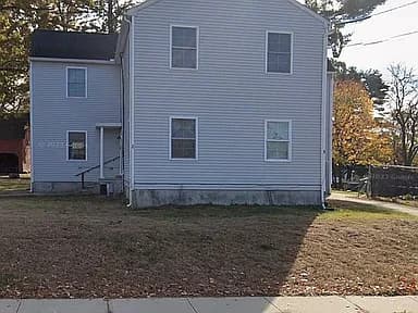 987 Silver Ln — exterior photo