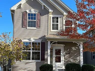 10013 Iris Ln — exterior photo