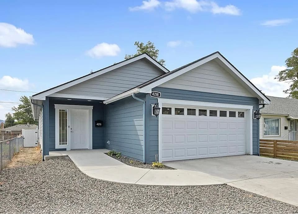 4218 E Fairview Ave — exterior photo