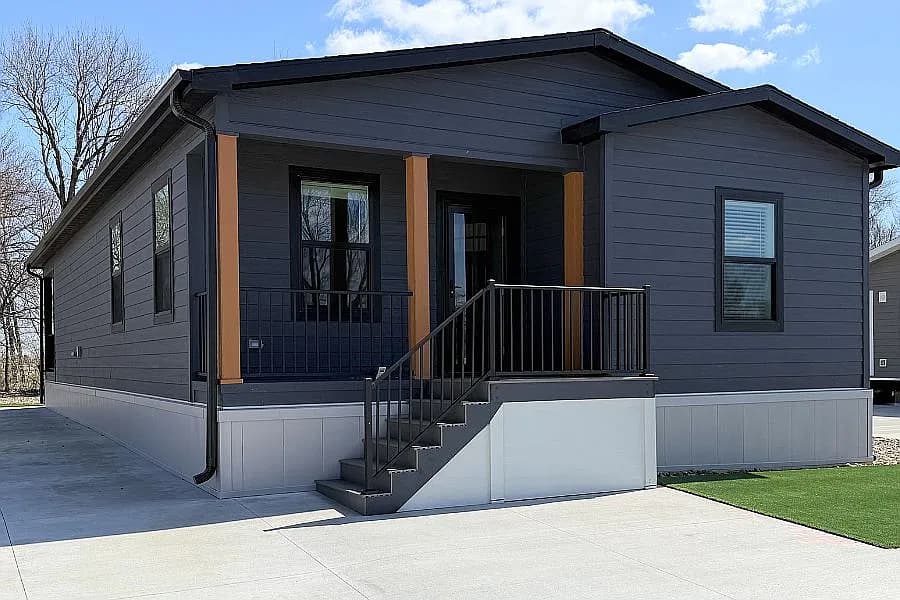 7368 NE Berwick Dr #3 — exterior photo