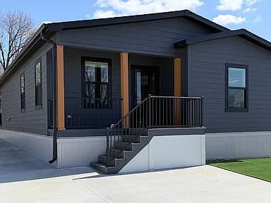 7368 NE Berwick Dr #3 — exterior photo