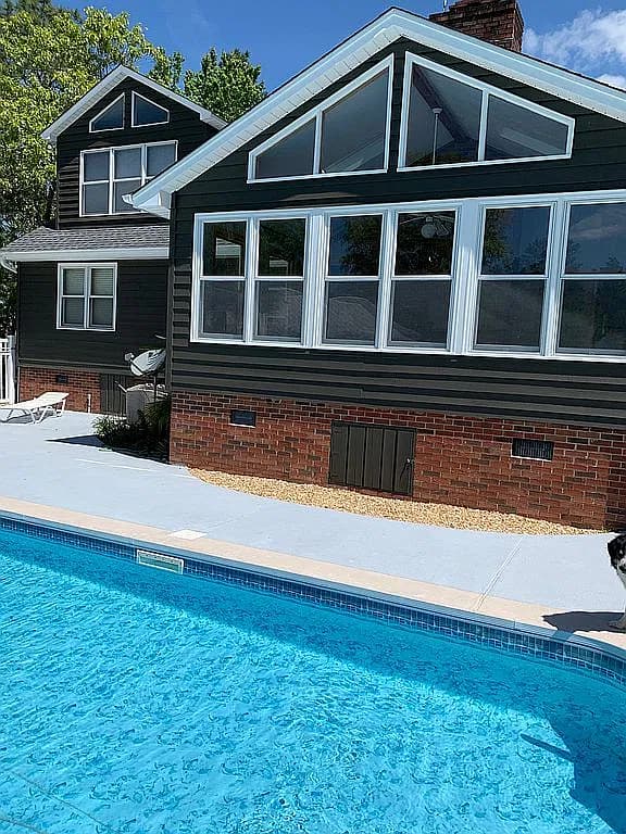1221 Martin Smith Rd — exterior photo