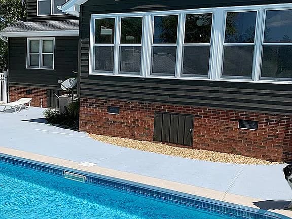 1221 Martin Smith Rd — exterior photo