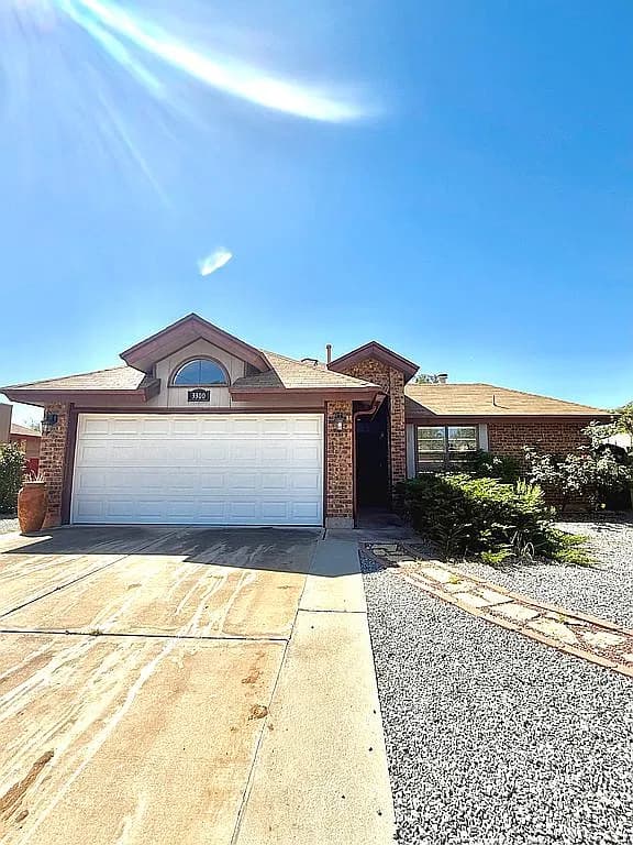 3300 Swan Dr — exterior photo