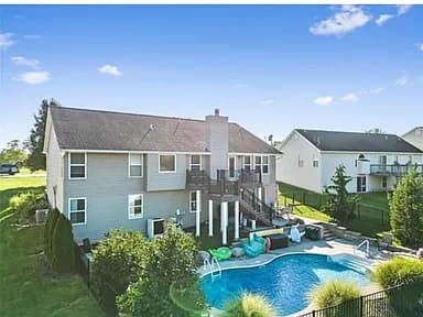 10453 Fairway Dr — exterior photo