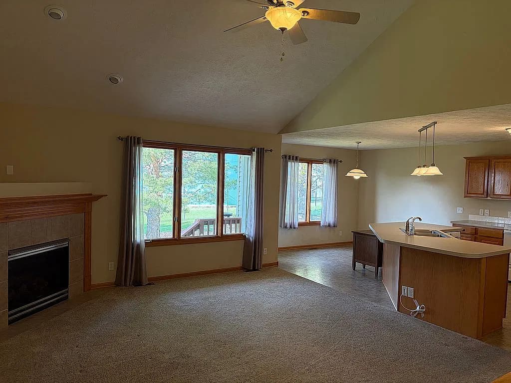 5330 Pony Hill Ct — exterior photo
