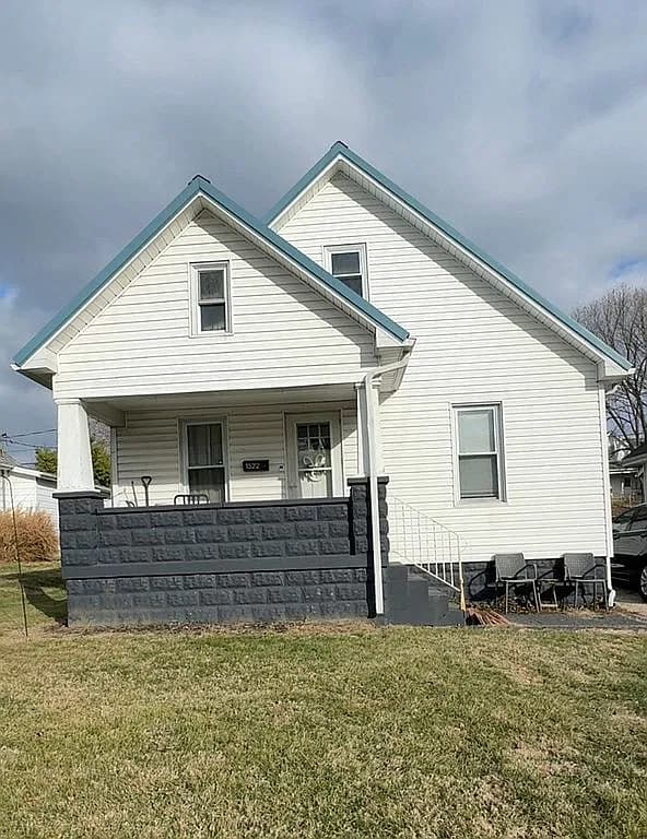 1522 Main St — exterior photo