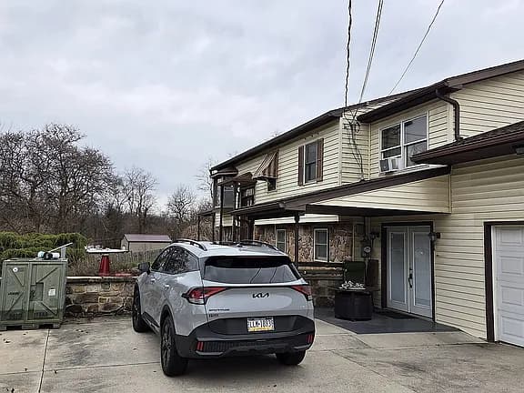3059 Ritner Hwy — exterior photo