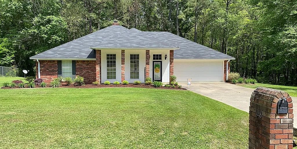 128 Wildwood Acres Dr — exterior photo