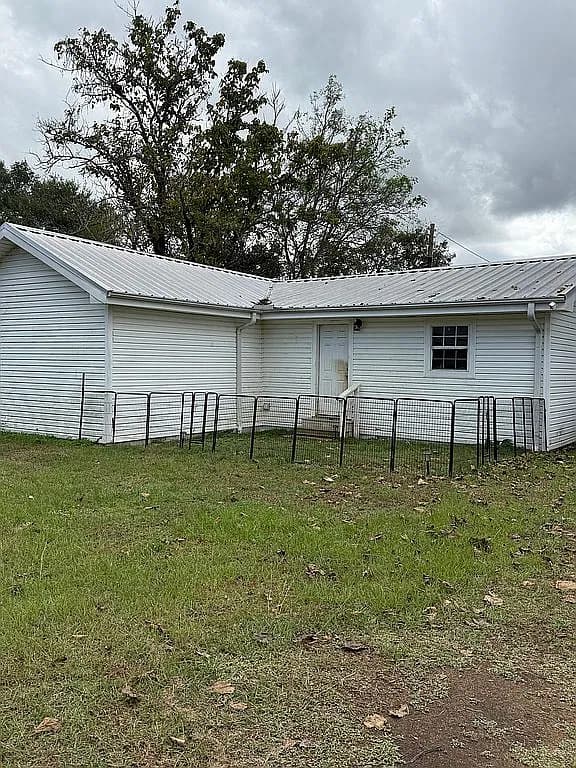 3876 State Highway 64 W — exterior photo