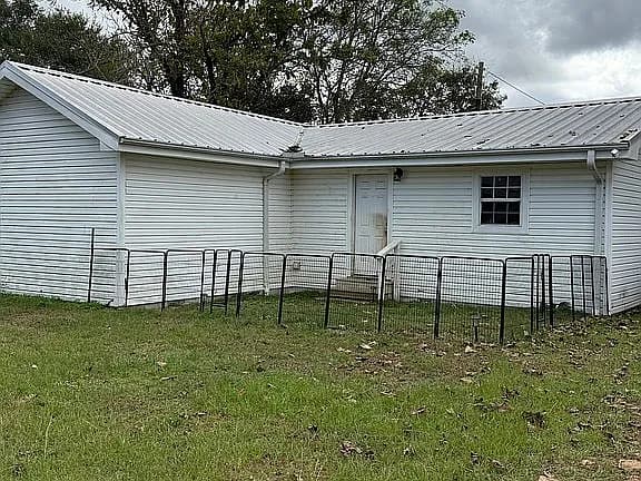 3876 State Highway 64 W — exterior photo