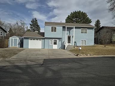 5908 Neptune Dr — exterior photo