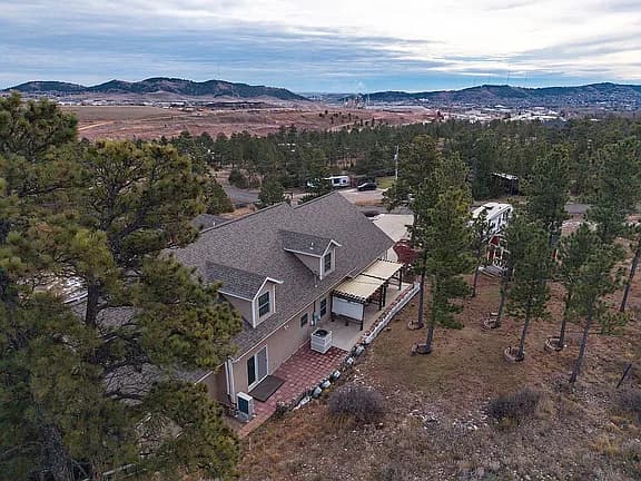 840 Kingswood Dr — exterior photo