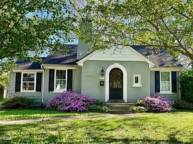 2703 Bayard Park Dr — exterior photo