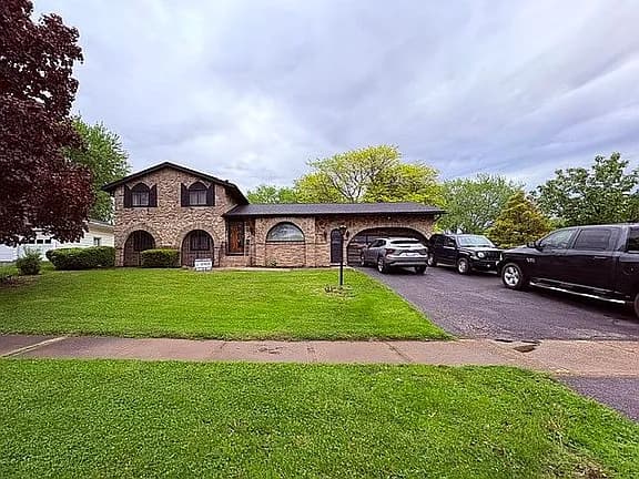 6 Rocklea Dr — exterior photo