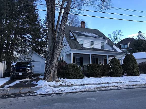 24 Emerson St — exterior photo