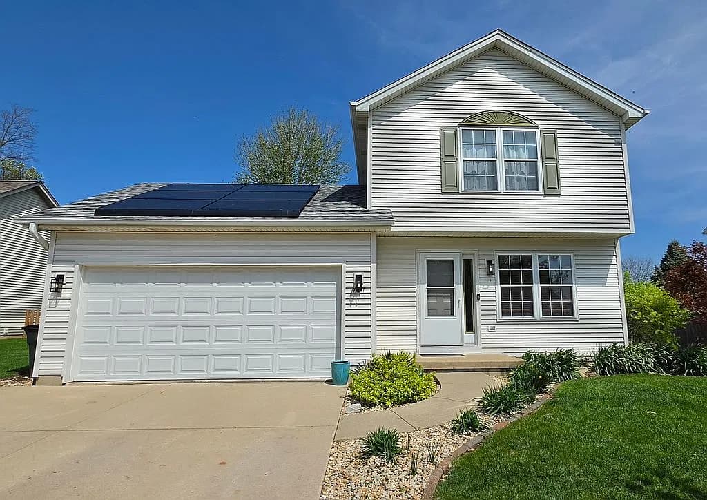 761 River Edge Cir — exterior photo