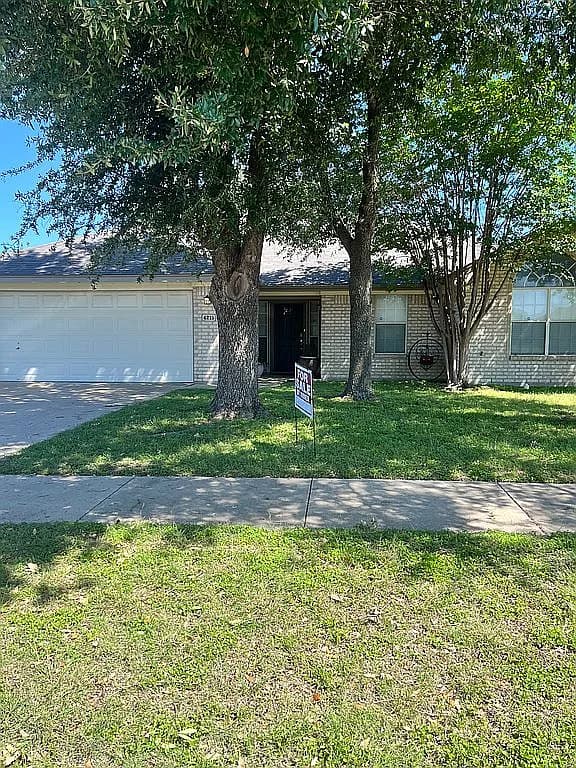 4215 Mallard Ln — exterior photo