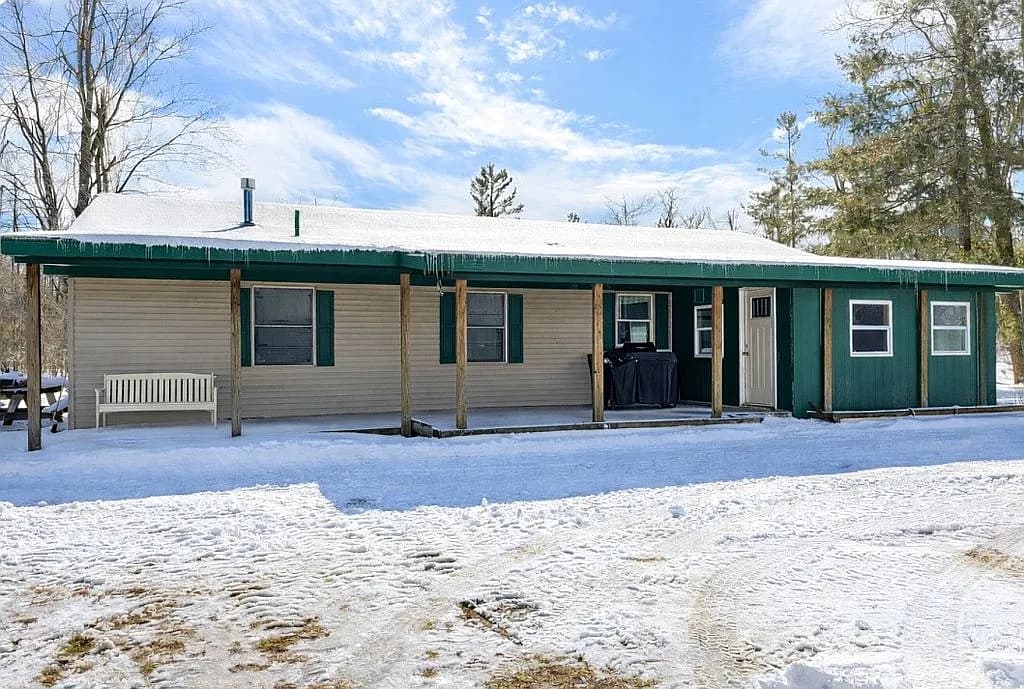 1601 Allard Acres Trl — exterior photo