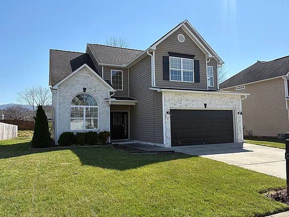 89 Woodfern Rd — exterior photo