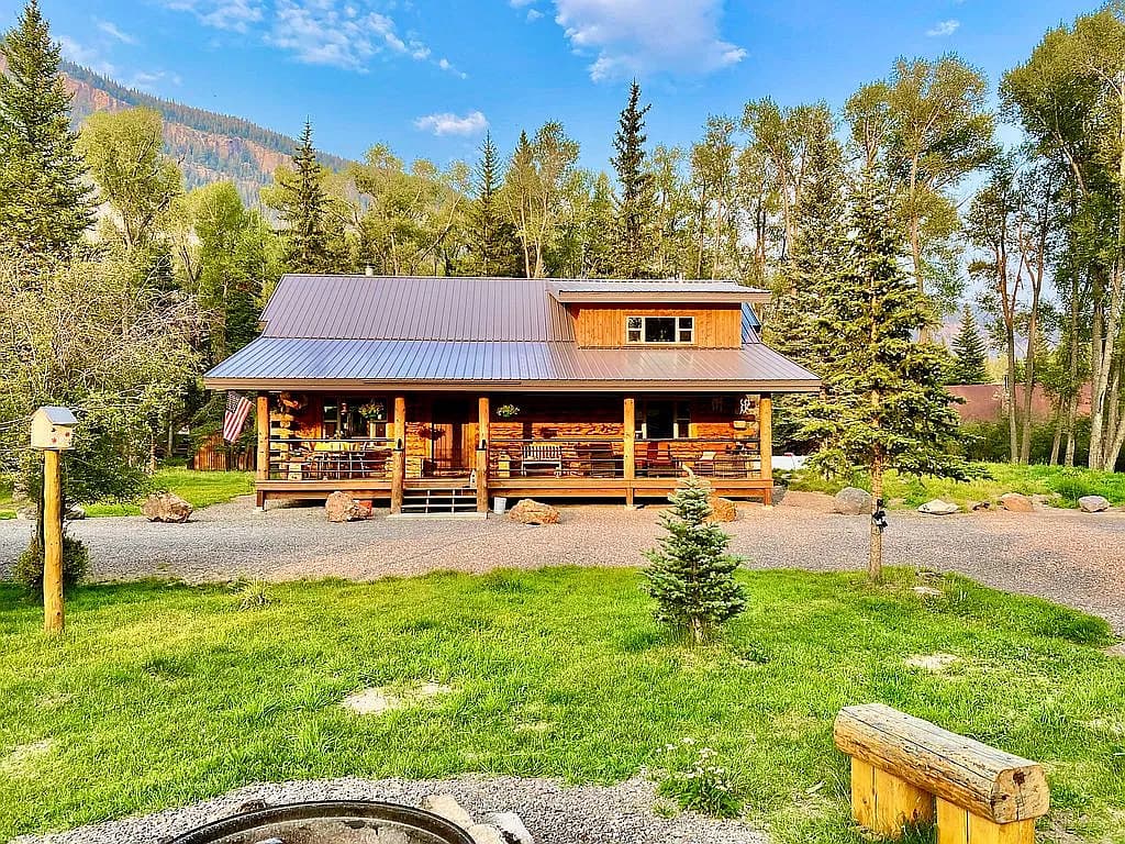 45 Cottonwood Dr — exterior photo