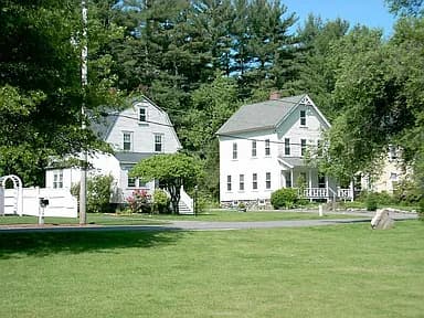 81 Brook Rd — exterior photo