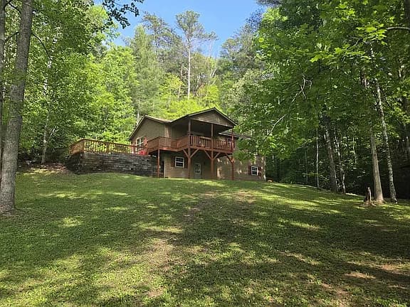 58 Brandys Way — exterior photo