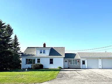 6882 Darga Hwy — exterior photo
