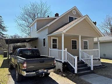 1415 Elizabeth St — exterior photo