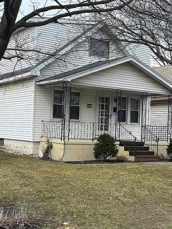 2021 Cedarlawn Ave — exterior photo