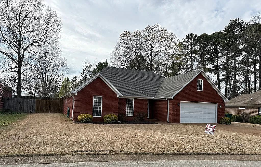 225 Reed Cir — exterior photo