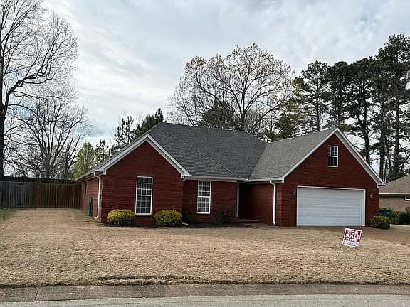 225 Reed Cir — exterior photo