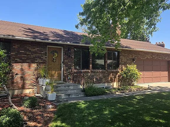 1784 W 4500 S — exterior photo