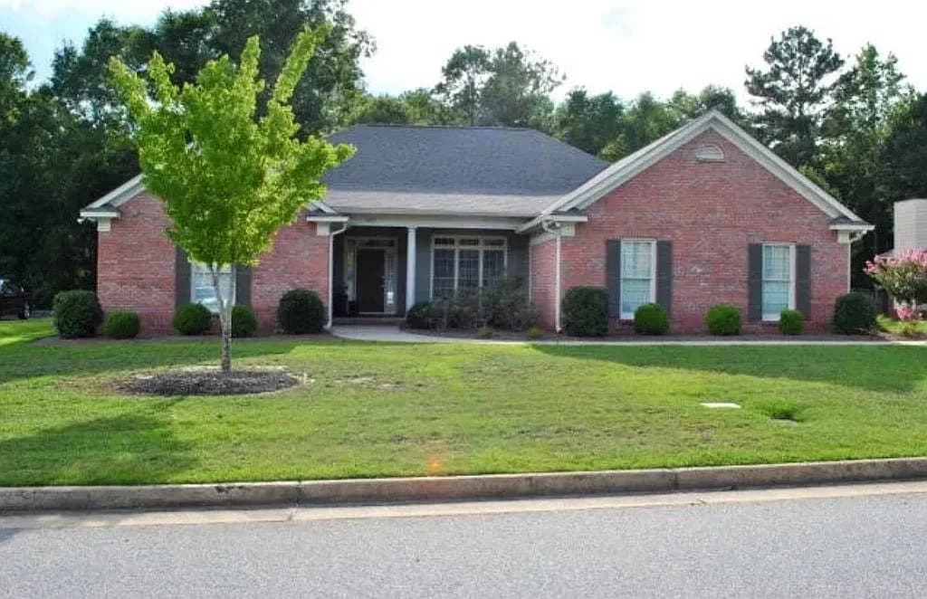 6459 Woodbriar Ln — exterior photo