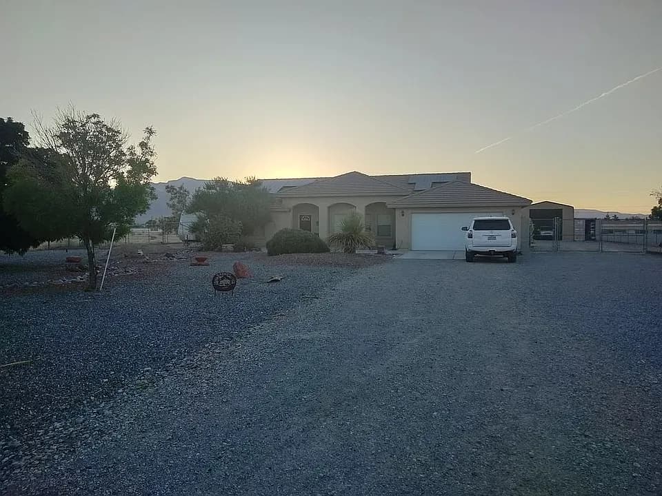 5061 Sumpter Ct — exterior photo
