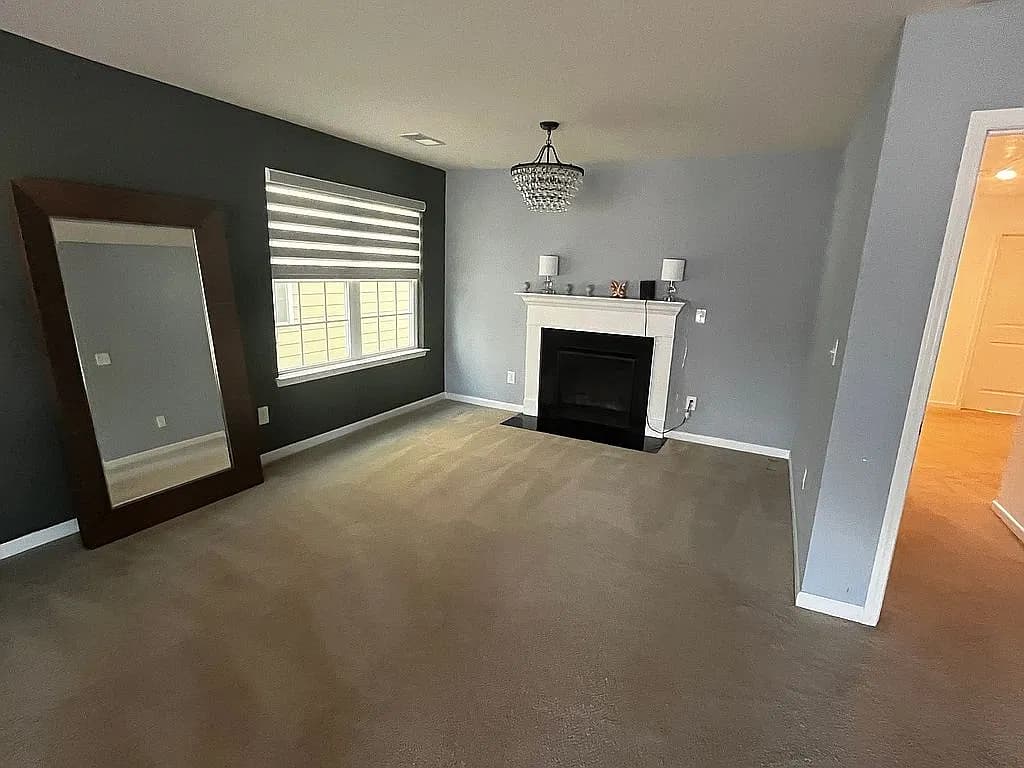 8113 Cornhill Ave — exterior photo