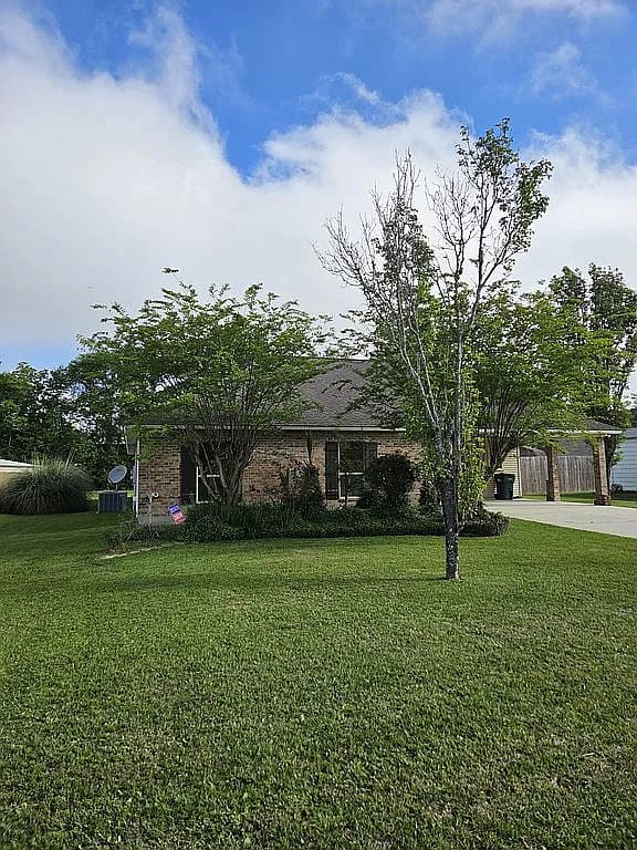 10177 Causey Xing — exterior photo