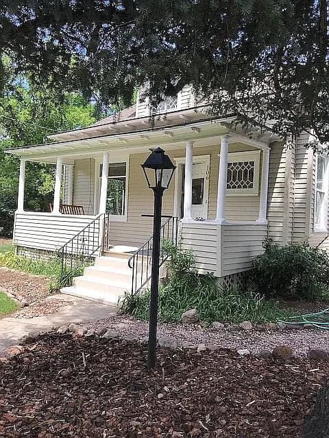 106 W Cheyenne Rd — exterior photo
