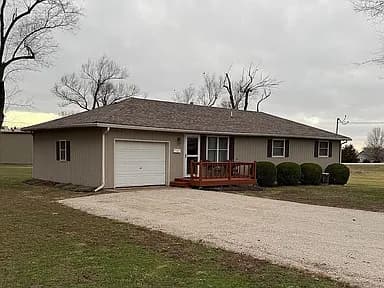513 N Krekel St — exterior photo
